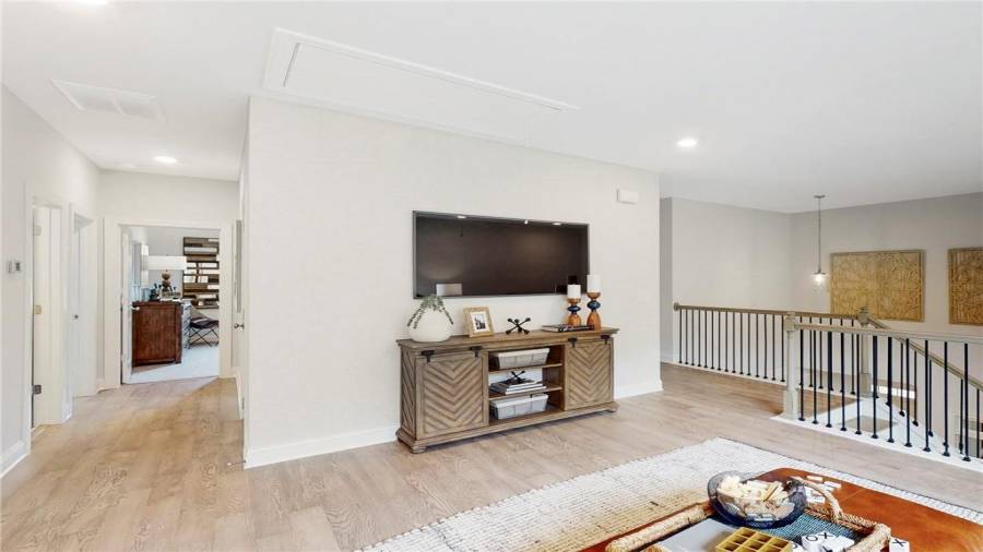 HOME TO BE BUILT Listing contains stock photos