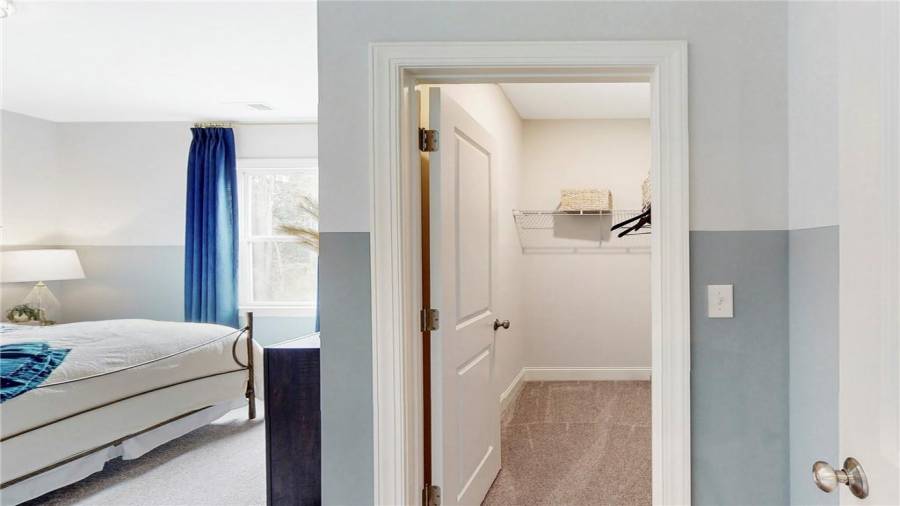 HOME TO BE BUILT Listing contains stock photos