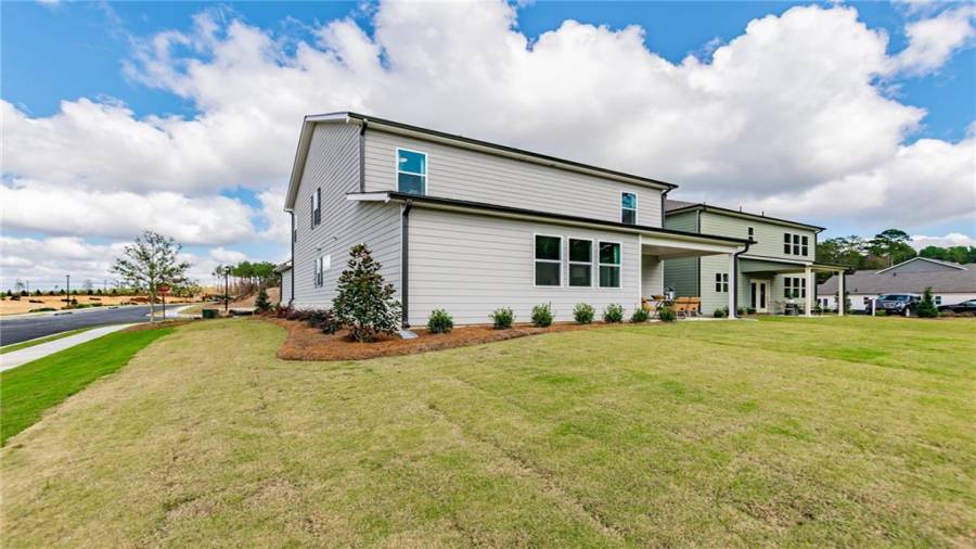 HOME TO BE BUILT Listing contains stock photos