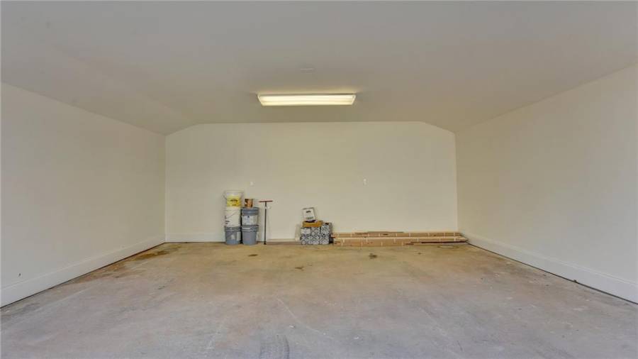 2 car detached garage in rear