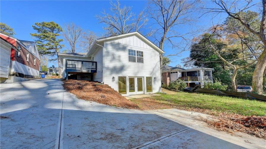 Driveway with turn around and additional parking