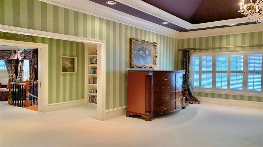 Hidden Flat Screen TV Cabinet