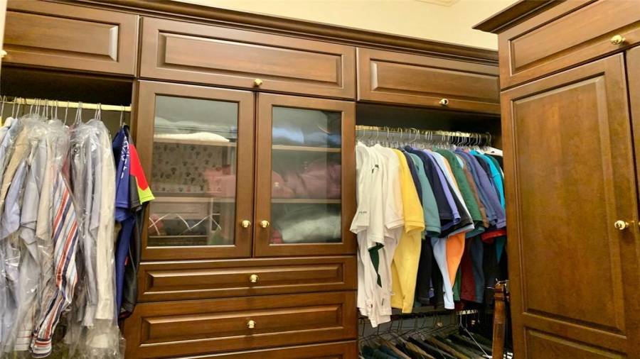 Secondary Master Closet