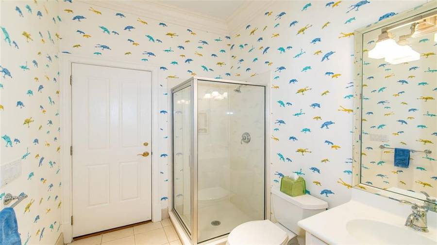 Full Bath #1 in Pool House